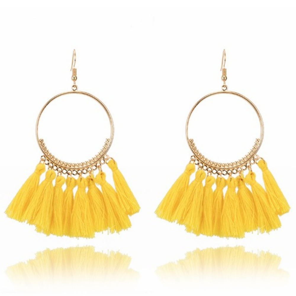 Tassels thread circle hoops earrings lightweight - Picture 5 of 7